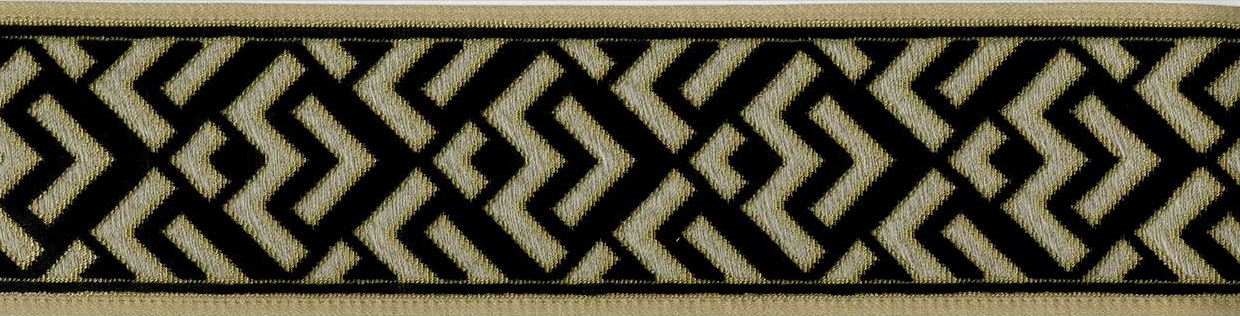 Picture of TROGIR VELVET TAPE-NOIR